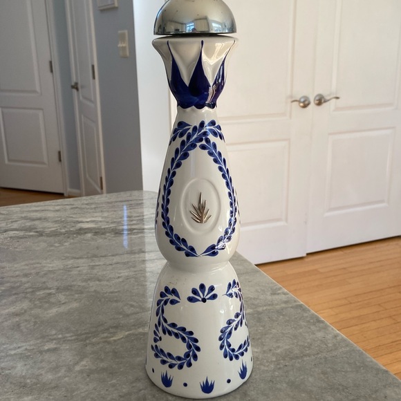 Clase Azul Bottle - Picture 1 of 5